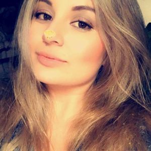 Meet your Posher, Karmin